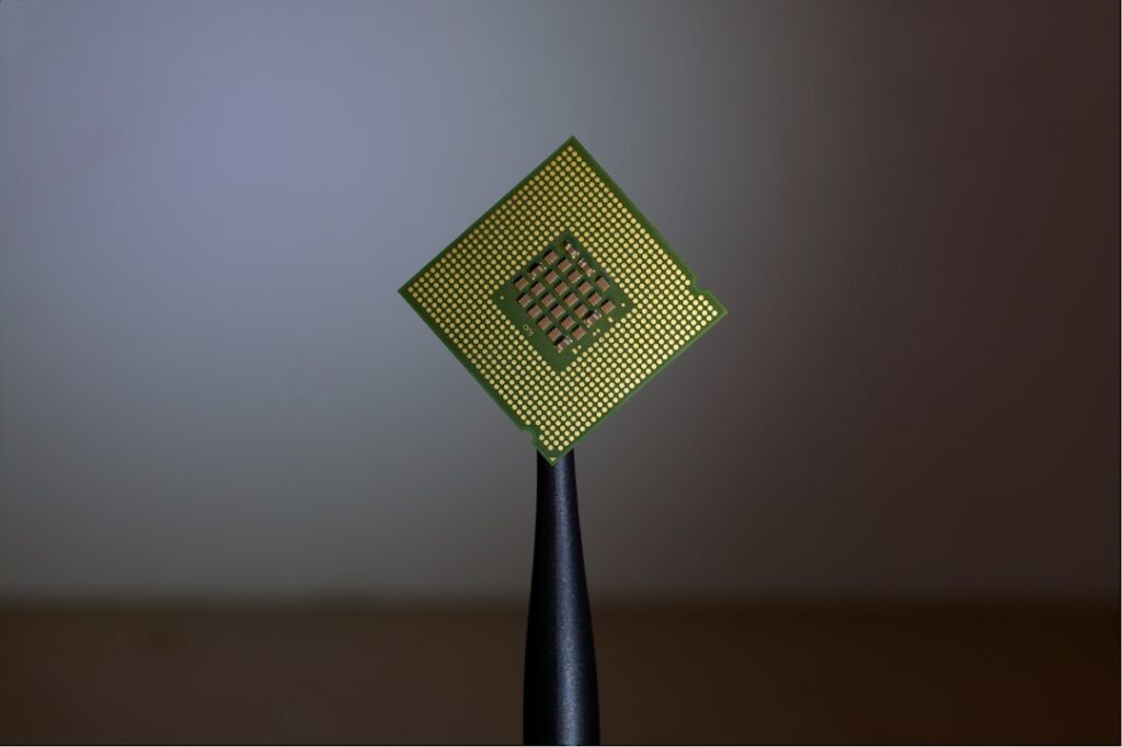 machine learning basics - The Computer Chip