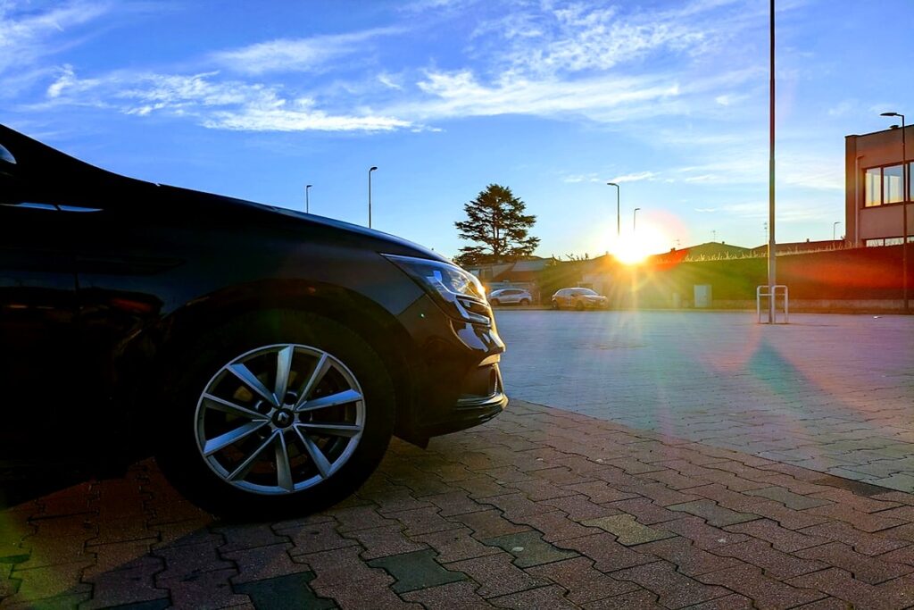 Complete Guide to How To Buy A Loaner Car From Dealer